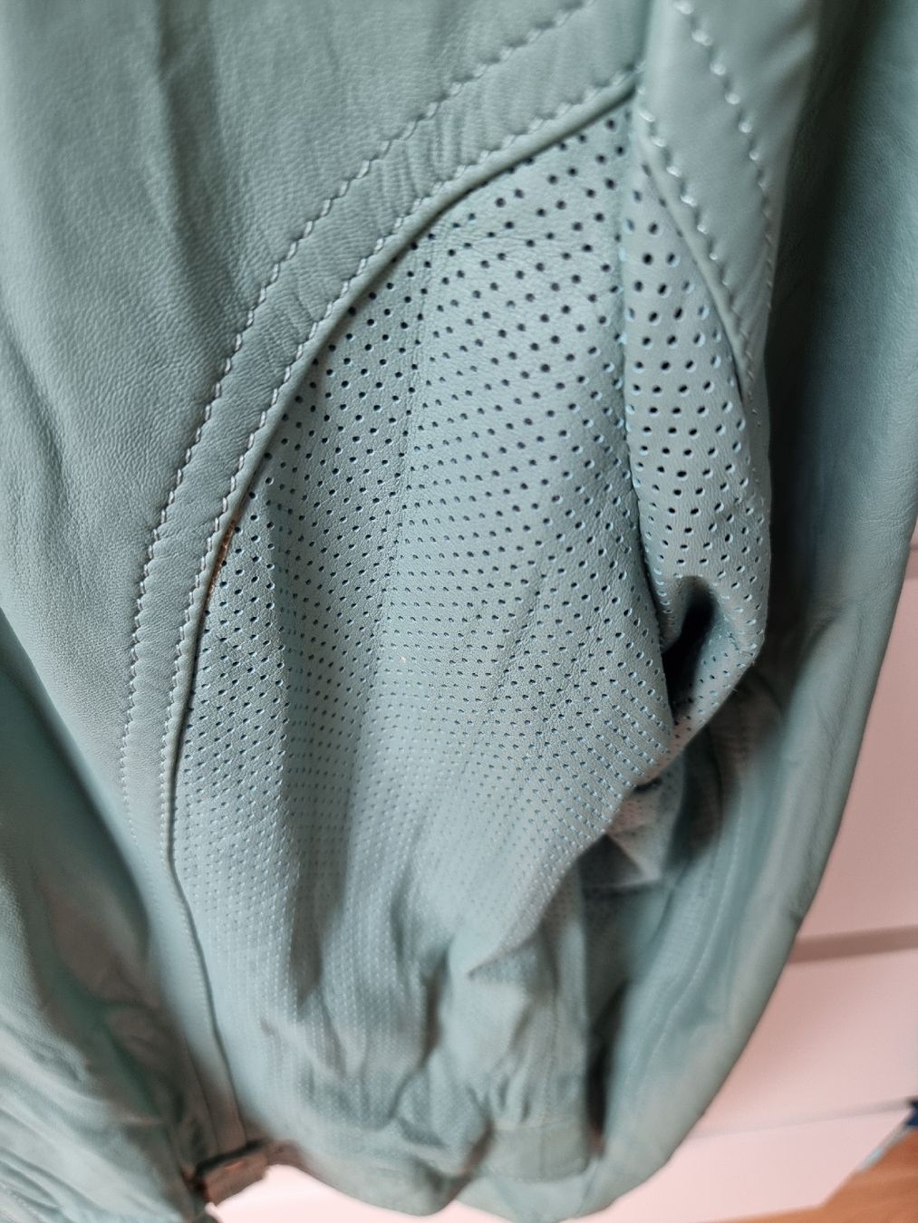 Heine Giacche: Heine Lederjacke mintgrün Gr. 40 Nappa Leder – Nuovo (secondo la descrizione) da Brittnau venduto da sunshinesmile 2