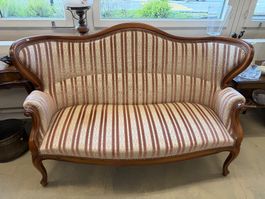Antikes Sofa