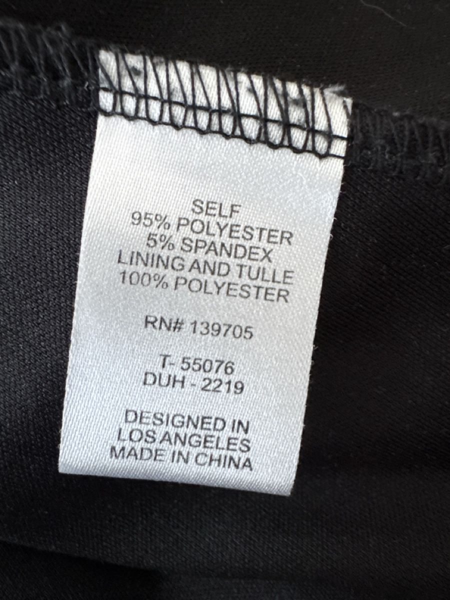 Vestiti & Gonne: Elegantes Kleid mit Blumenmuster, Gr. 34/S – Usato da HORGEN venduto da vladibarca10 8