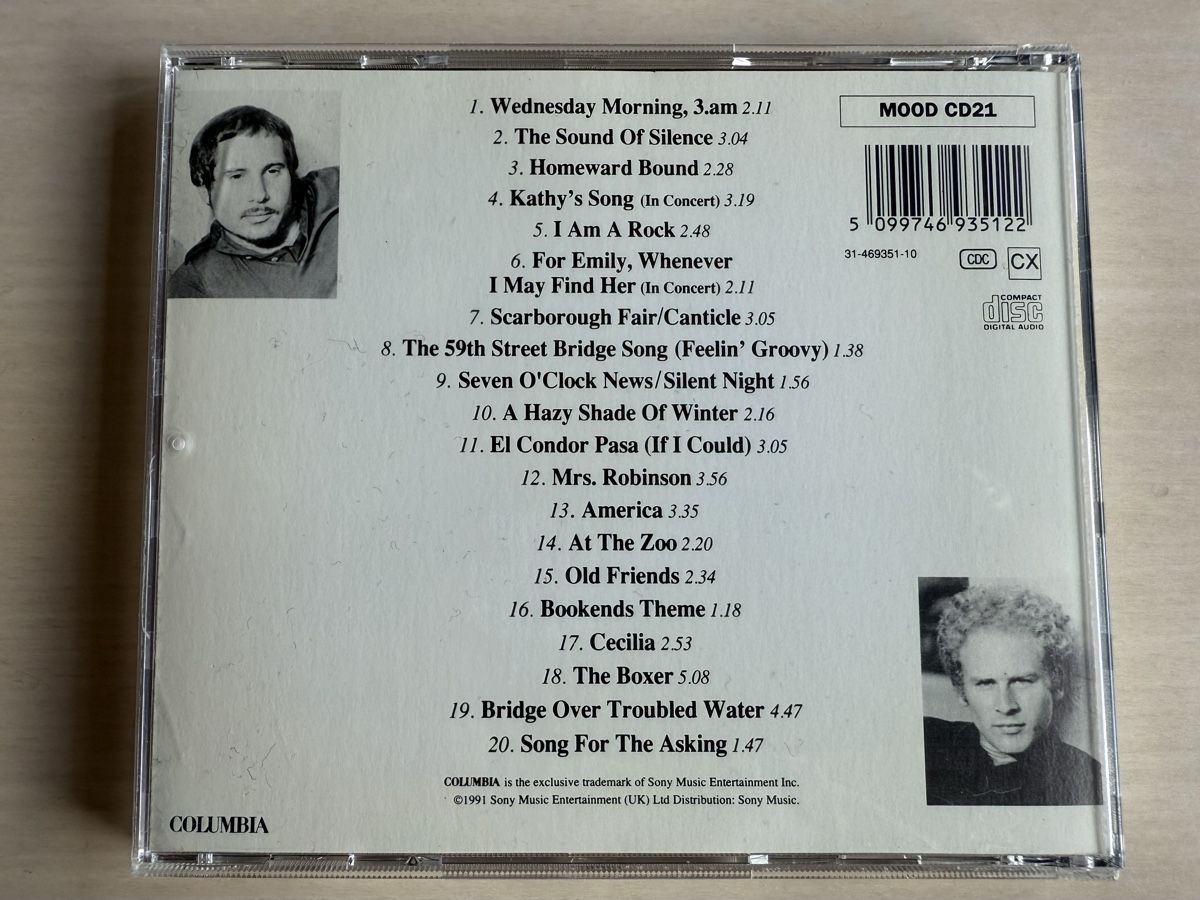 CD: Simon & Garfunkel - The Definitive CD – Usato da Oberried Brienz venduto da Chyara 1