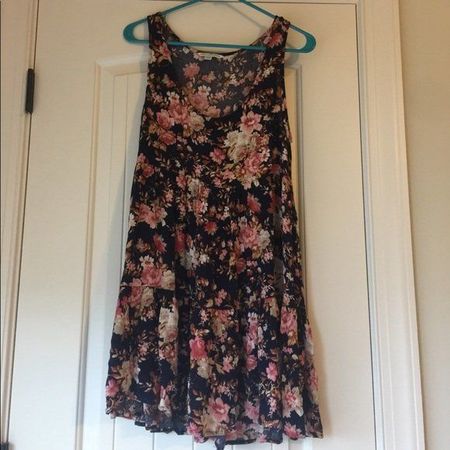 American Eagle Blumen Kleid XS S zu Odd Molly Free People