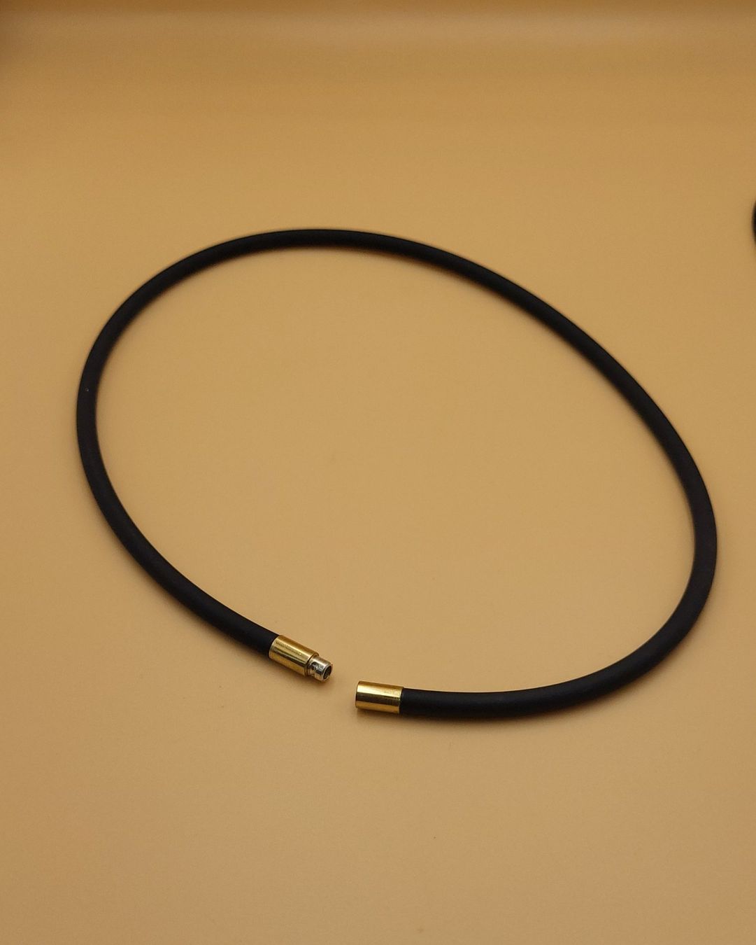 Ketten: 3 Schwarze Collier mit Silber verschluss – Gebraucht aus Wald ZH von SwissPawnshop 6
