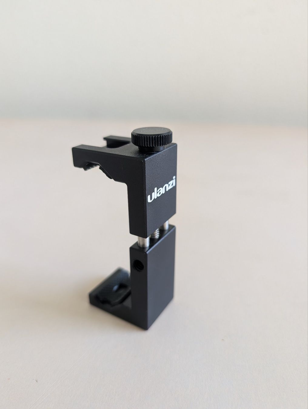 Ulanzi Staffe: Ulanzi ST-02 S Smartphone Halterung neu – Usato da Zürich venduto da Scadgers 4