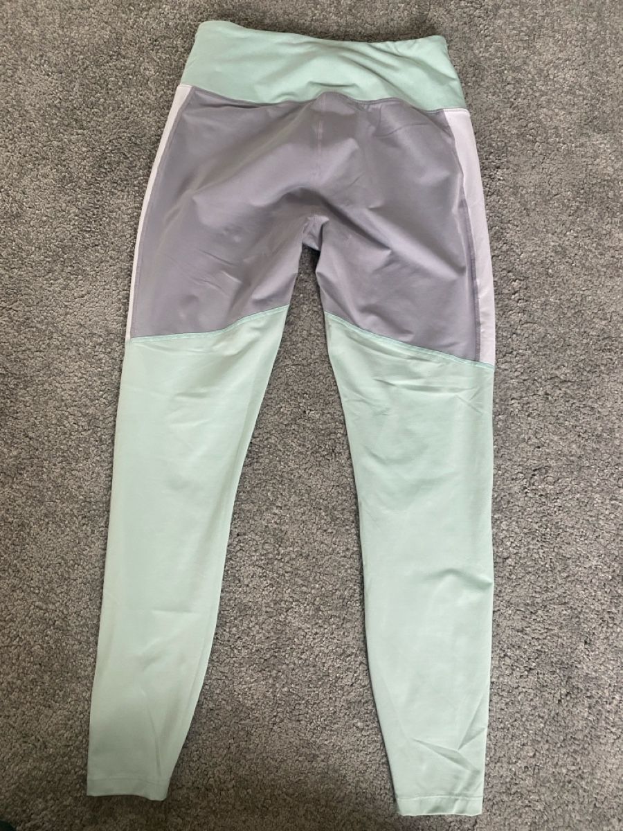 Asics Leggings: Asics Sport Tight Damen Mint – Neu (gemäss Beschreibung) aus Bern von Janina.Leandra 2