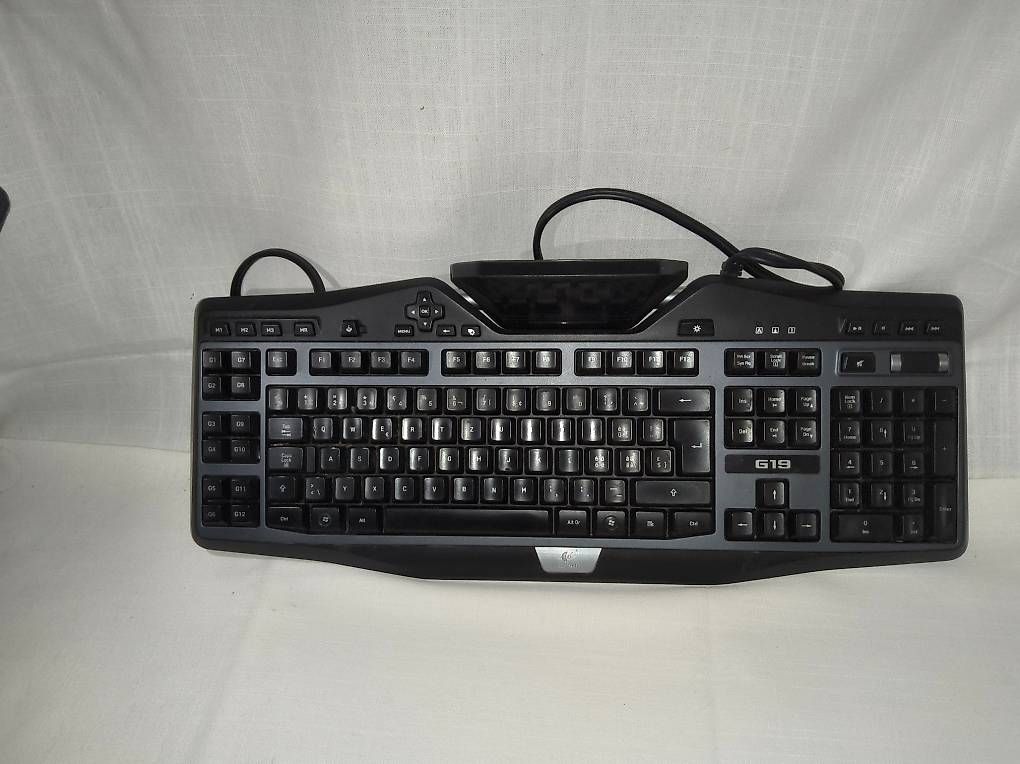 Tastaturen: Logitech G19 – Gebraucht aus Lausanne von ber_qk5j 1