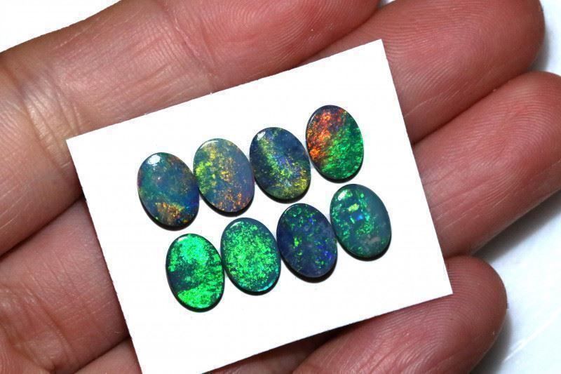Pietre preziose: Australische Opal Dubletten 6.30Cts. – Usato da Bern venduto da Grindelwaldaus 2