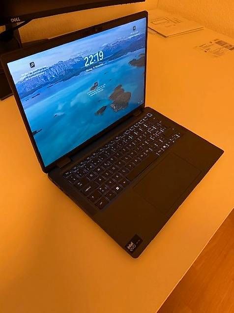 Dell Notebook: Dell Latitude 7450 Laptop – Usato da Zürich venduto da phi_c6ww 1