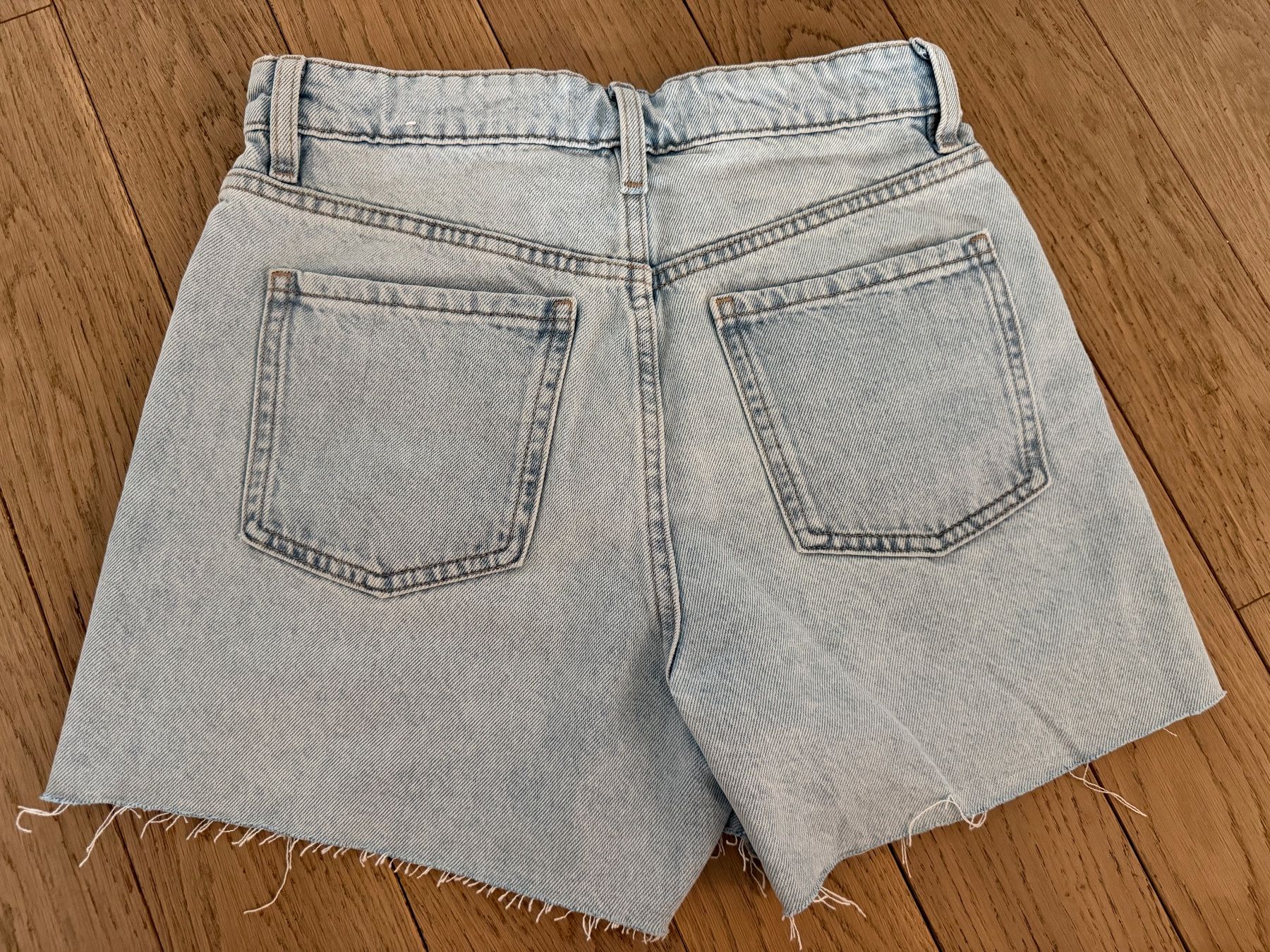 Lotti di vestiti: 3-teiliges Kleiderpaket Gr. 34/S – Nuovo (secondo la descrizione) da Wiesendangen venduto da gefion99 2