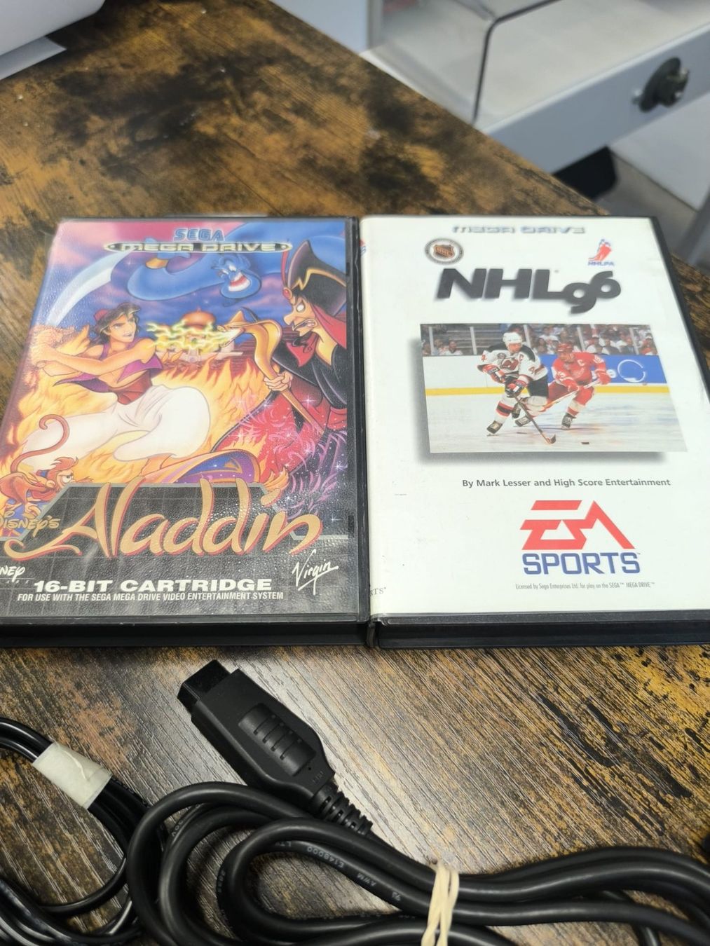 Sega Console: Sega Mega Drive top état – Usato da Conthey venduto da costafrederico 7
