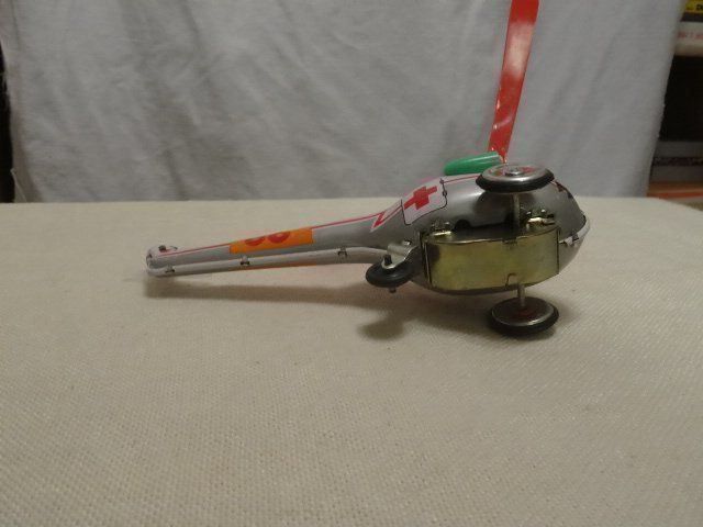 Kit di modellismo & Modellini statici: Antiker Rettungs Hubschrauber – Usato da Bülach venduto da Freieck 4