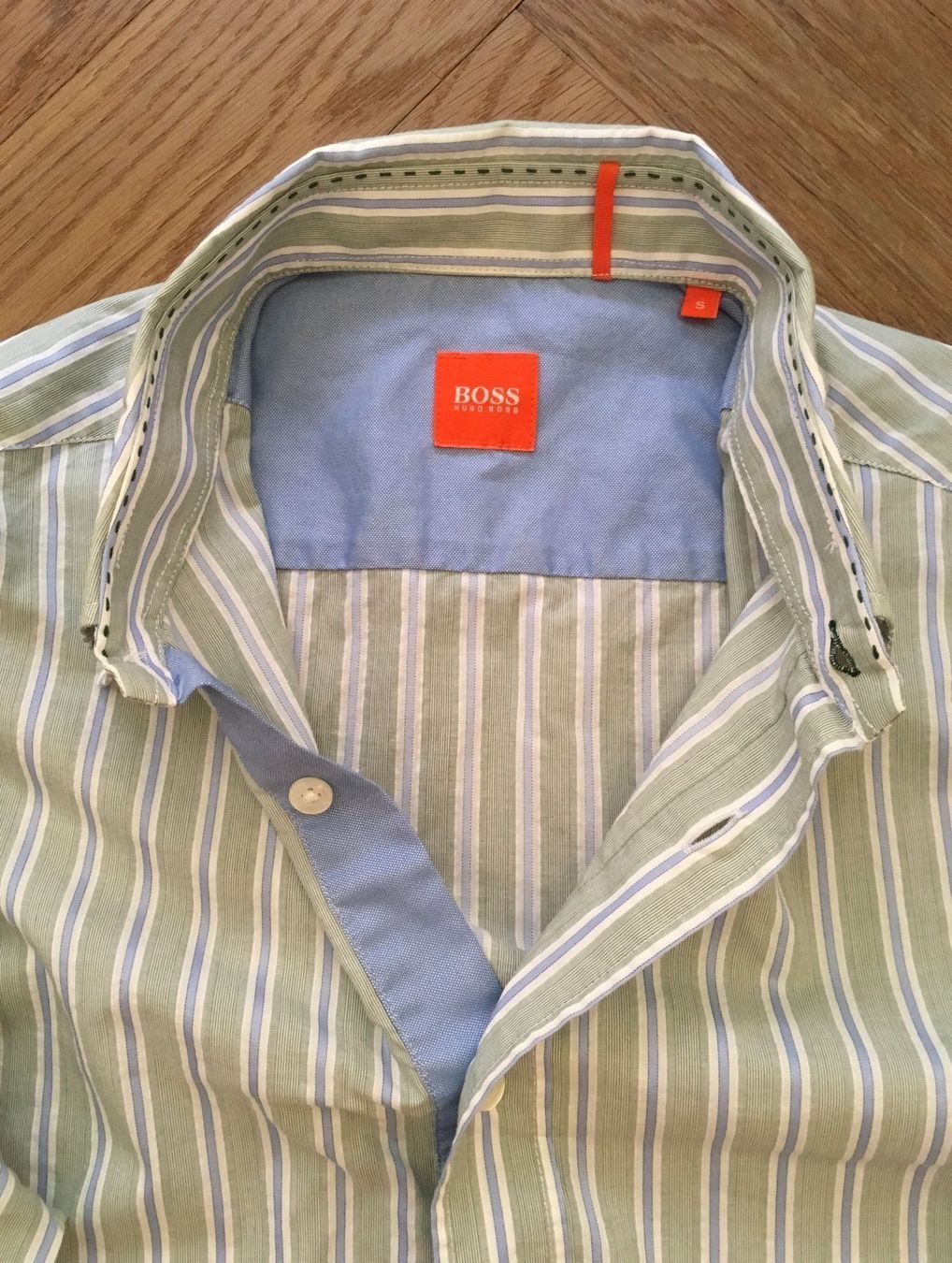 Camicie: chemise BOSS – Usato da LAUSANNE venduto da PUMPERNICKEL3 4