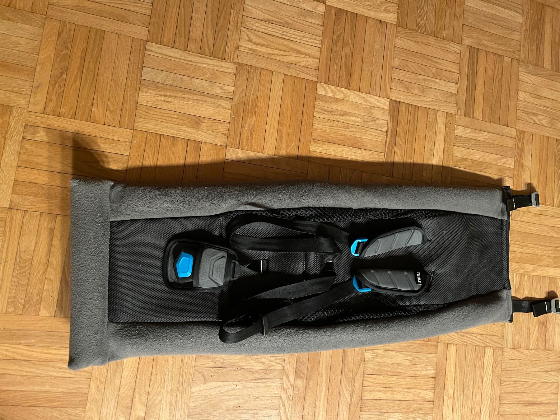 Amache: Thule Chariot Hängematte - Top Zustand! – Usato da Oberglatt ZH venduto da koebikalandaking