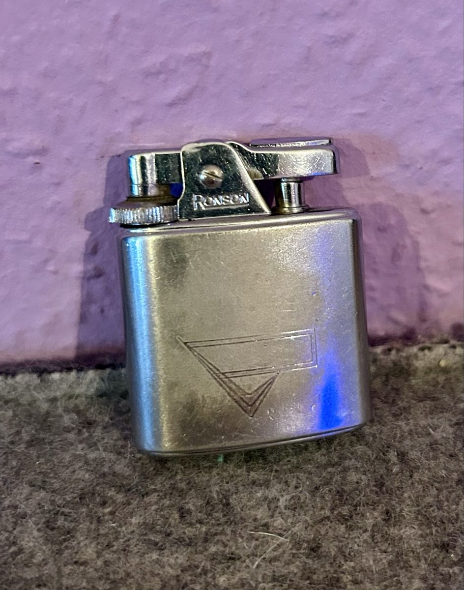 Ronson Briquets: Briquet Ronson Vintage 🔥 – D'occasion à Petit-Lancy par Pierre_le_voyageur