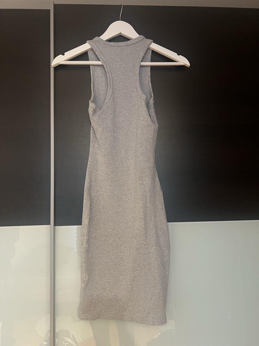 Stradivarius Vestiti: Stradivarius graues Kleid grösse s – Usato da Wettingen venduto da Jaaani 1