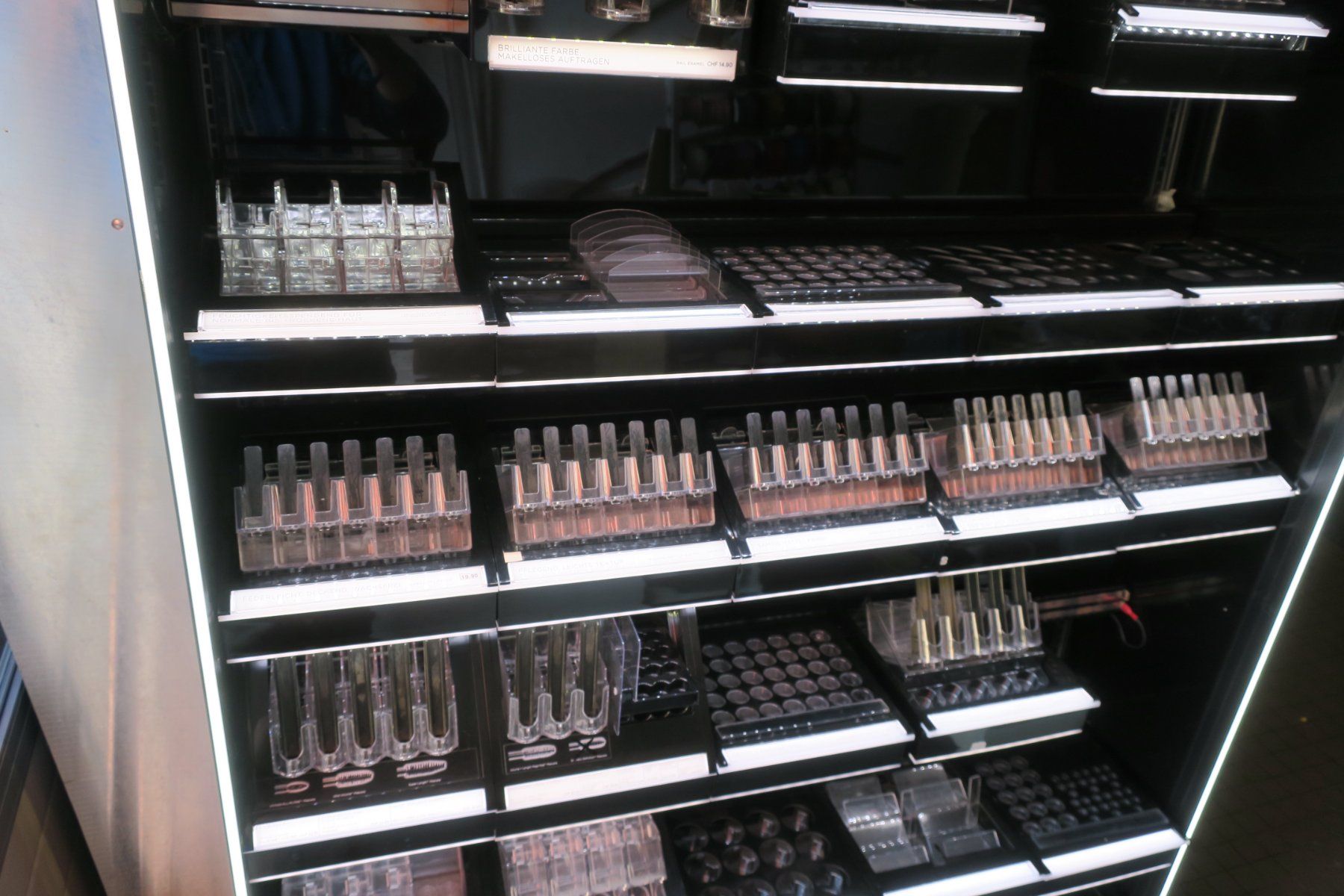 Altro per Gastronomia & Hotel: Revlon Make-up Display Stand – Usato da Zürich venduto da Enoooo 5