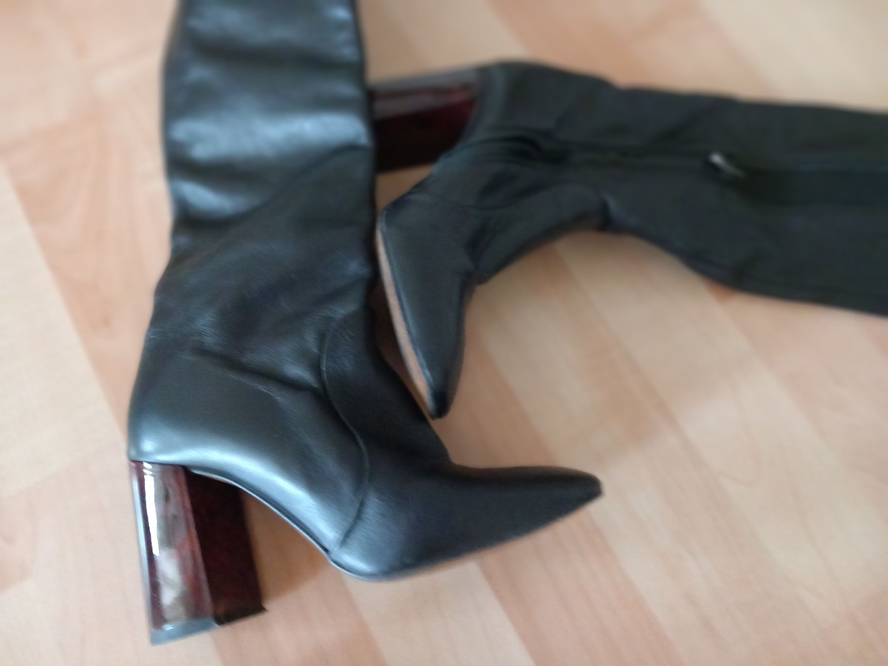 Scarpe da donna: Echt-Lederstiefel Gr. 36, schwarz – Usato da Wanzwil venduto da lonelybeachhouse 4