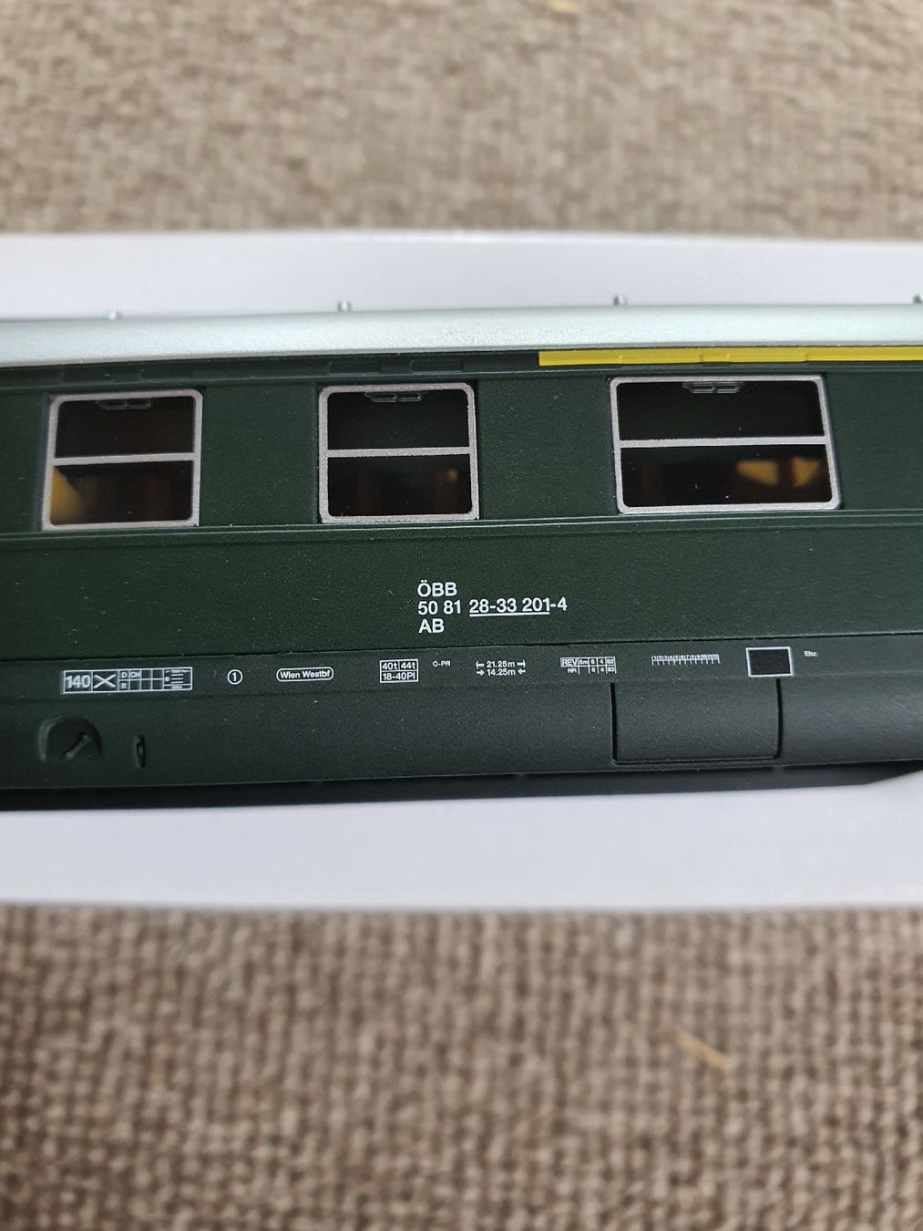Märklin Modellini di ferrovie: Voiture ÖBB Märklin – Usato da Lavey-Village venduto da Lofoten93 4