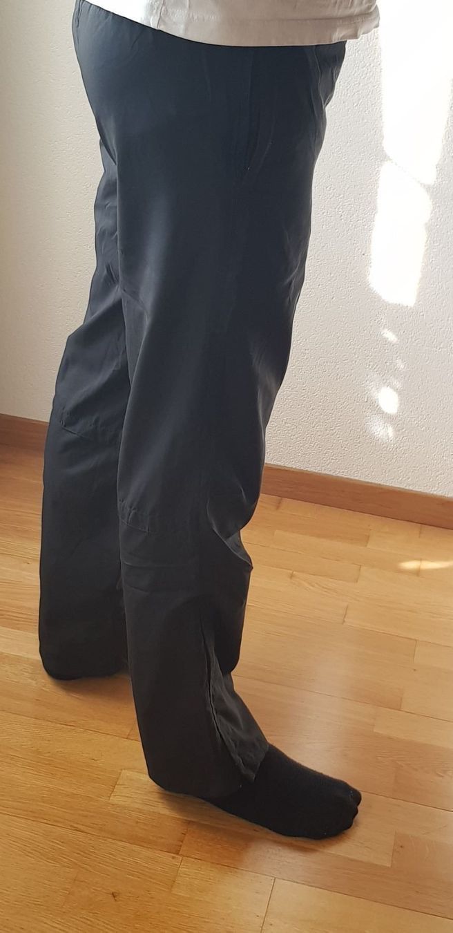 Pantaloni: Fila Sporthosen Gr L – Usato da Morens FR venduto da Kiscica 2