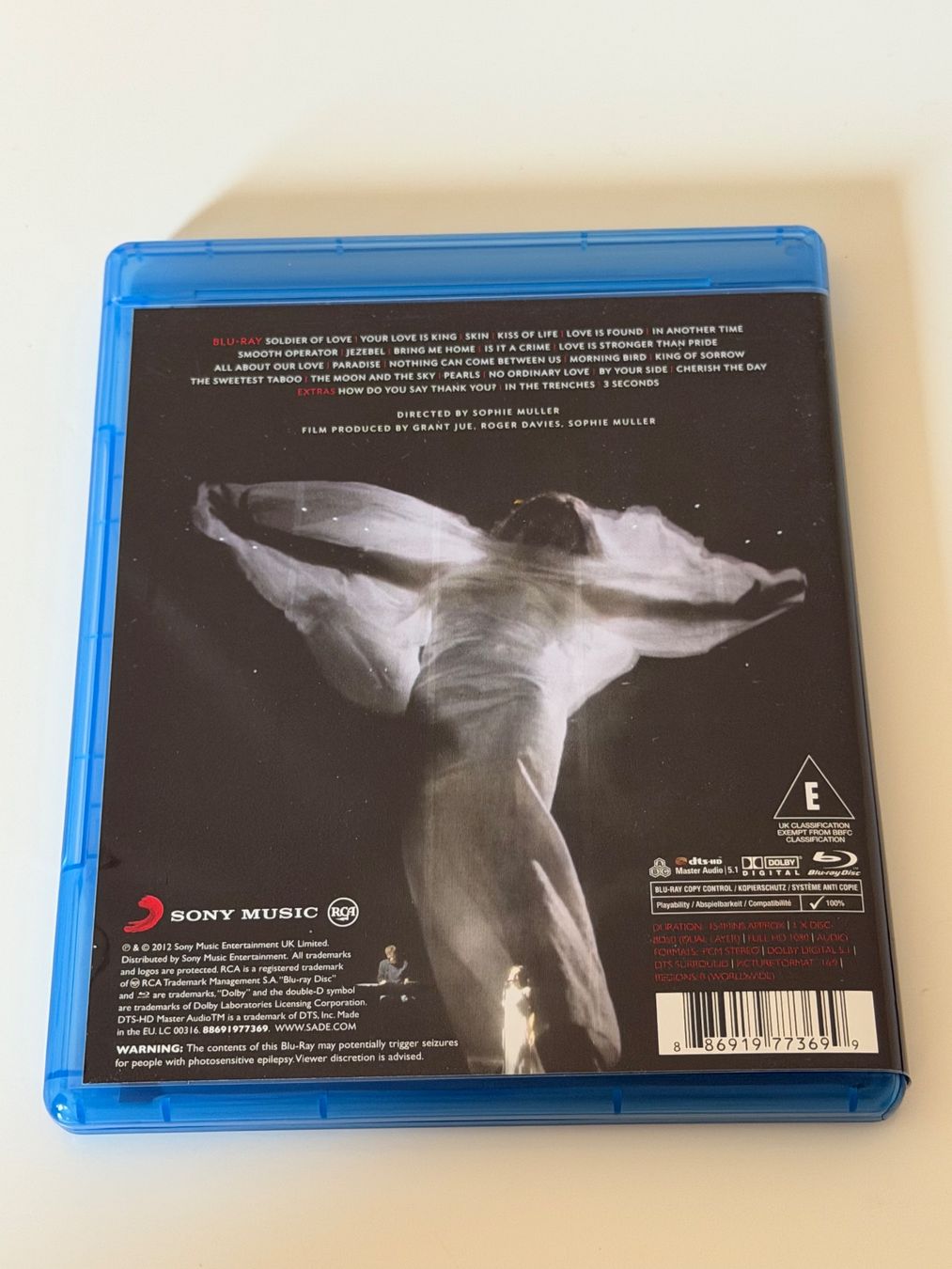 Tous les DVDs: Sade Bring Me Home Live 2011 Blu-ray – Neuf (Voir description) à Altstätten SG par sheamus 1