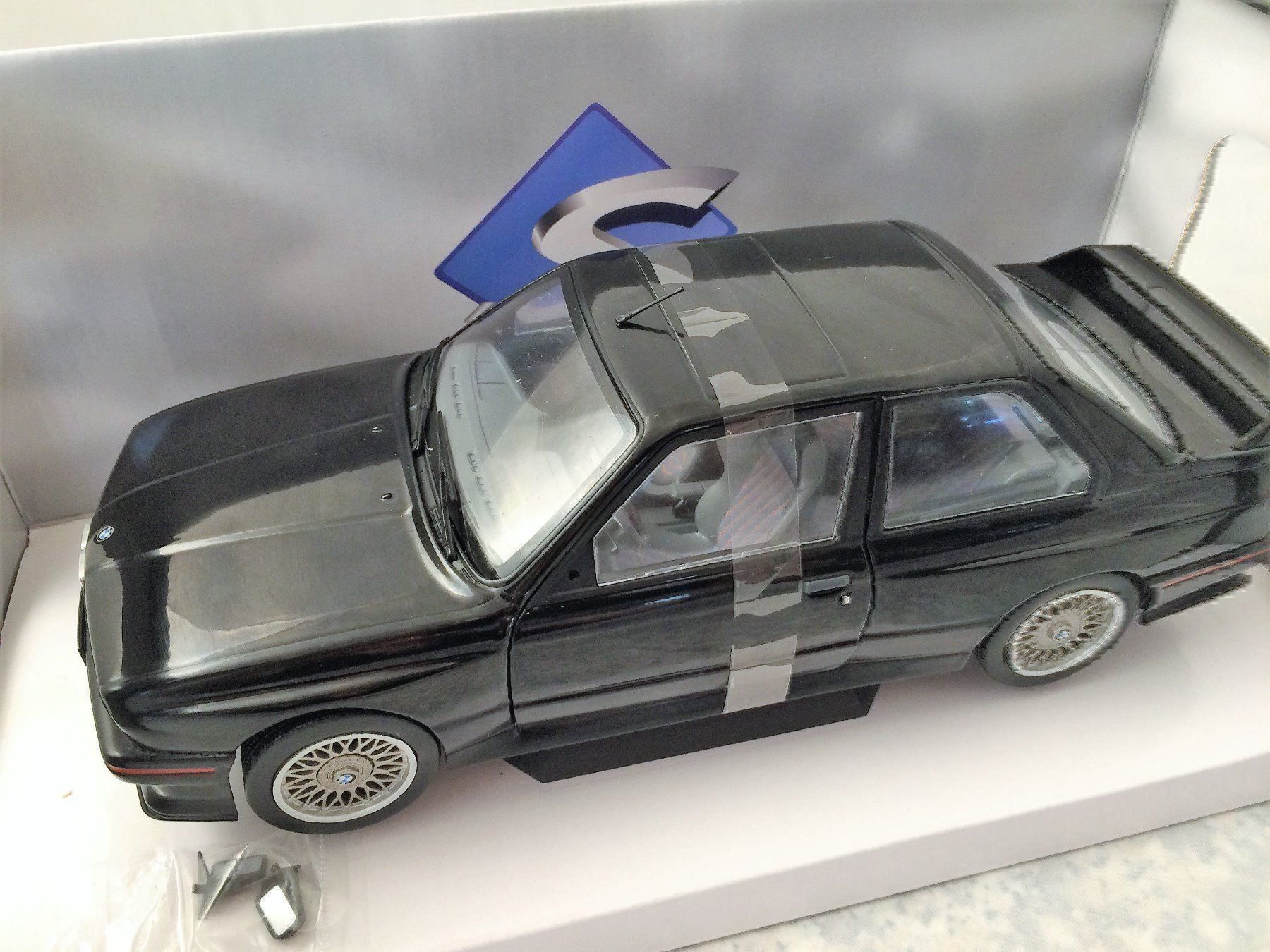 BMW Modellini d'auto: BMW E30 Sport Evo, schwarz – Nuovo e nell'imballaggio originale da Erlenbach im Simmental venduto da Model_box