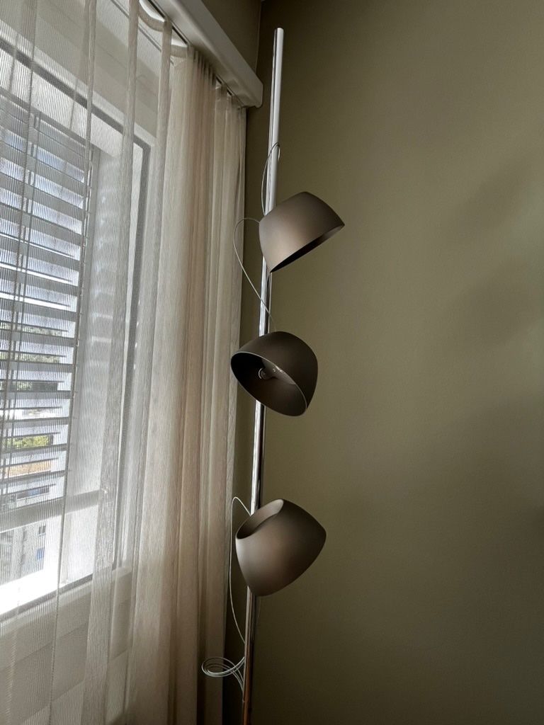 Baltensweiler Lampen: Standleuchte Baltensweiler Irio s – Gebraucht aus Zürich von Findeisen291255 5