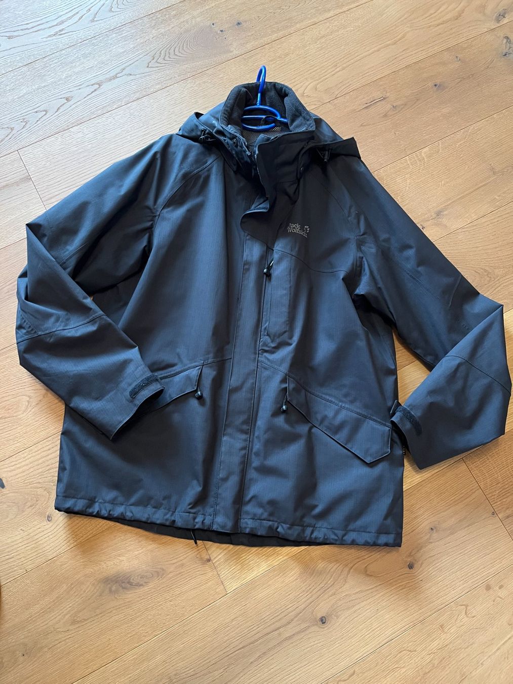 Jack Wolfskin Giacche: Outdoorjacke Jack Wolfskin – Usato da Montlingen venduto da Giardini13