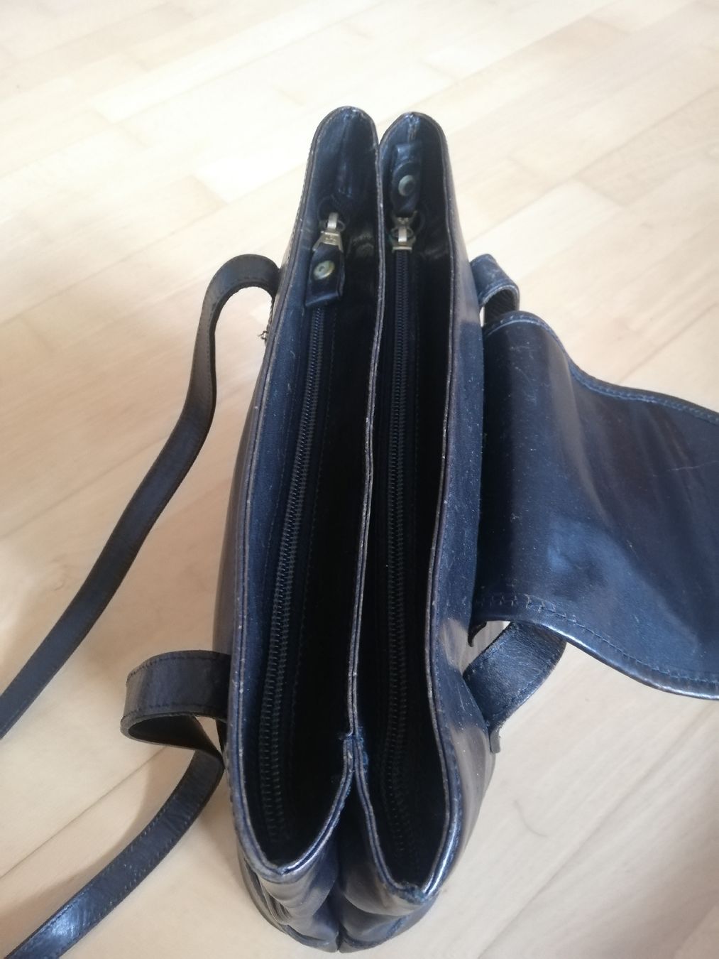 Borse da donna: Handtasche Leder – Usato da Burgdorf venduto da charandura 1