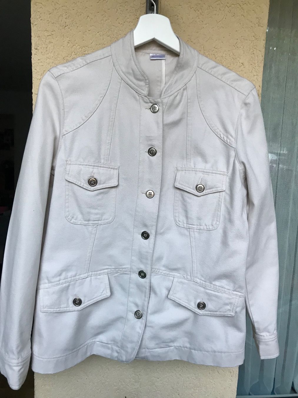 Giacche: Damen Jacke beige neu Grösse 40 – Nuovo (secondo la descrizione) da Au/ZH venduto da markthallerapperswil 3