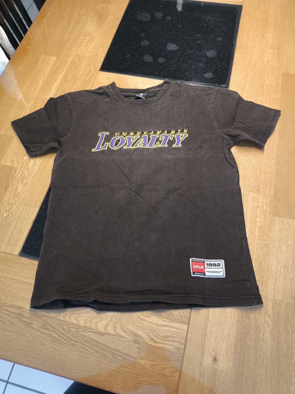 T-shirt: 6-er Pack T'shirts Gr.XS – Usato da Burgdorf venduto da Ropajesi 5