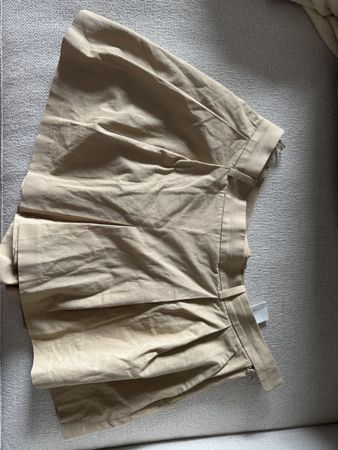 COS shorts beige size 44 new