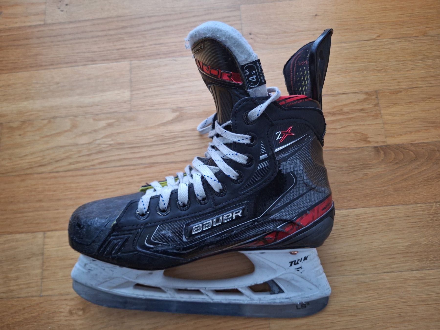 Bauer Pattini da ghiaccio: Bauer Vapor X2 EE 4.5 EU 38 – Usato da Burgdorf venduto da W31S