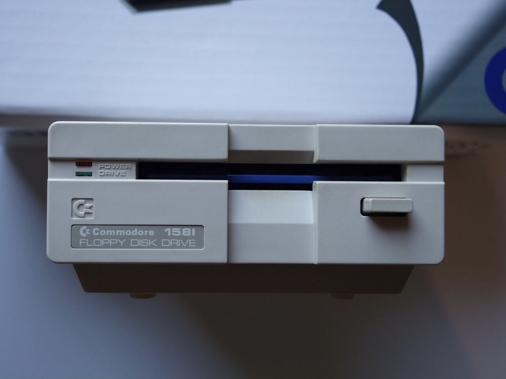 Commodore 1581 Diskdrive für C64/C128 (Gebraucht) in Bützberg für CHF ...