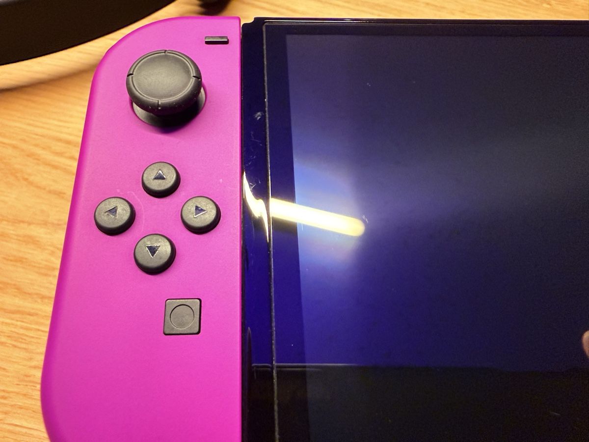 Nintendo Konsolen: Nintendo Switch OLED mit Zubehör – Gebraucht aus Neuhausen am Rheinfall von K.Sonderer 6
