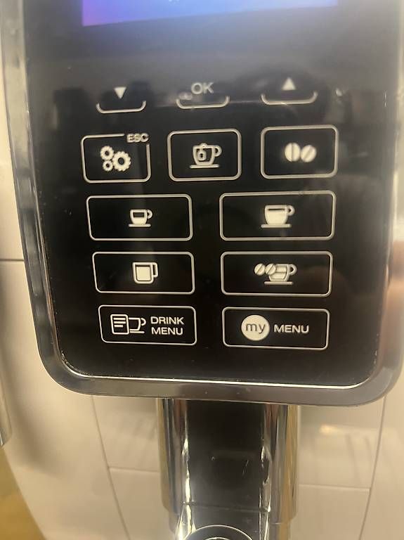 Kaffeemaschinen & Espressomaschinen: Delonghi Dinamica – Gebraucht aus Adliswil von Claris02 2