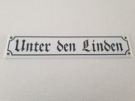 Email Schild Unter den Linden