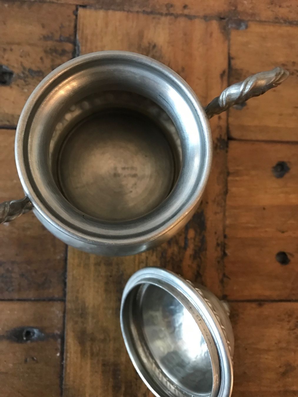 Tutte le decorazioni: Dose handgehämmert Aluminium – Usato da Rapperswil SG venduto da cosiba01 2