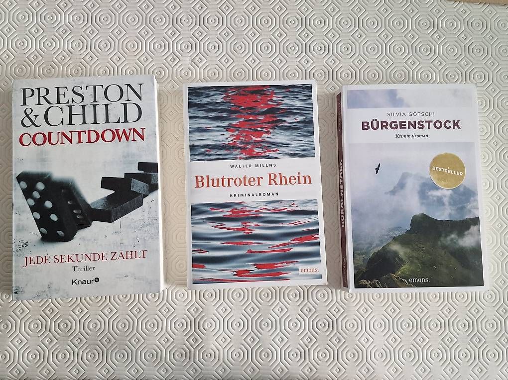 Libri: Krimis / Thriller - pack1 – Usato da Zürich venduto da sdsp