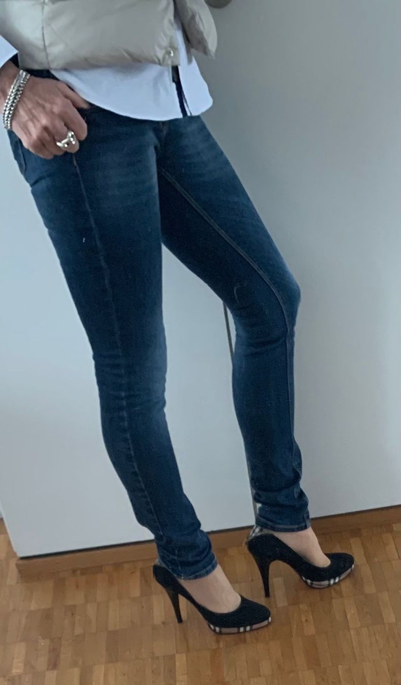 Tommy Hilfiger Jeans: Tommy Hilfiger Jeans – Usato da Adliswil venduto da Jessik0 3