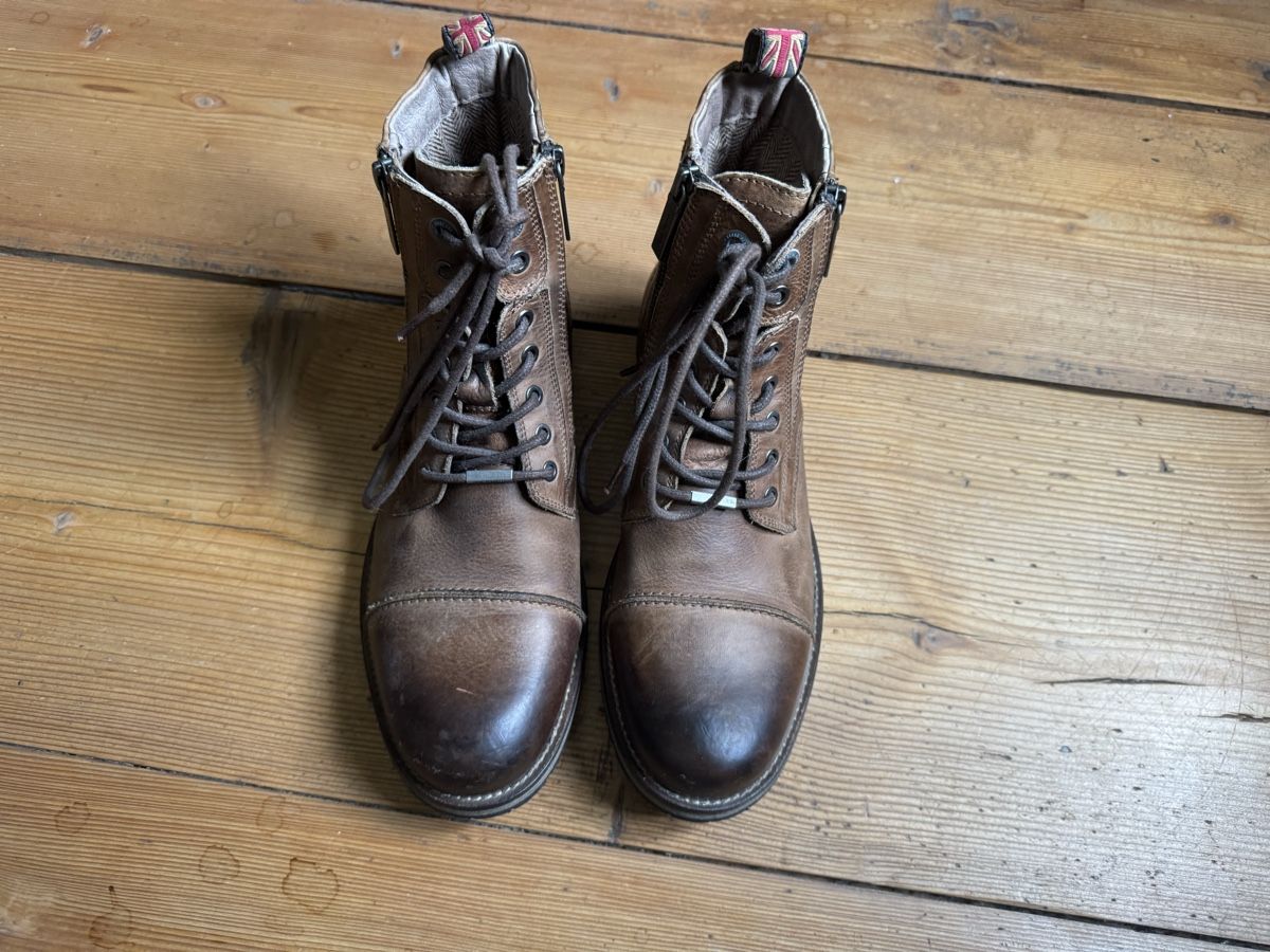 Pepe Jeans Herrenschuhe: Original Pepe Jeans Schuhe  – Gebraucht aus Freudwil von nirakeneleh