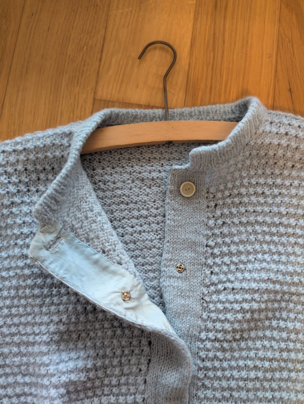Vestes: Warme Strickjacke in Hellblau, Grösse S – D'occasion à Chur par Eona4 2