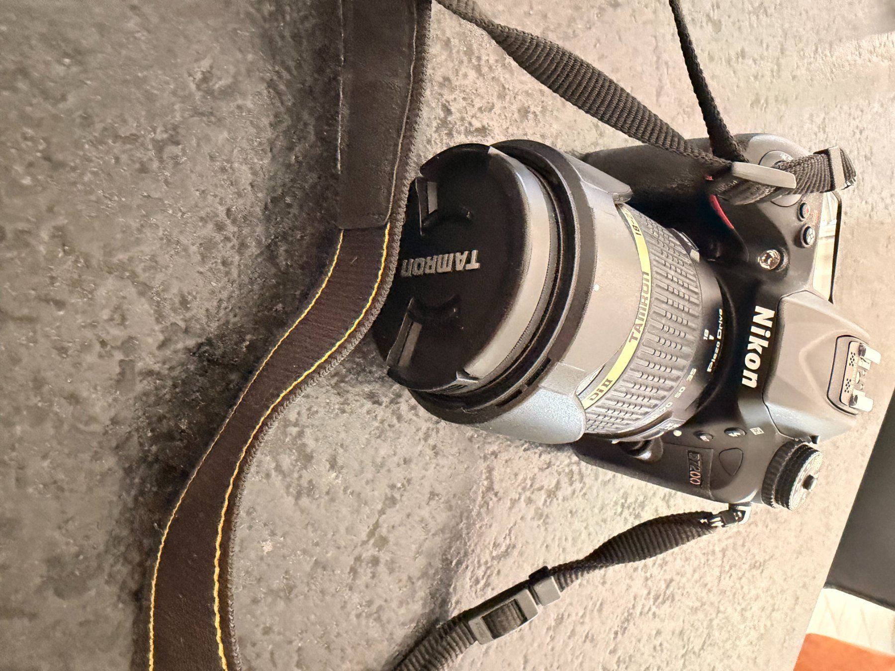 Nikon Fotocamera: Nikon D7200 Spiegelreflexkamera mit Tamarobjektiv – Usato da Mellingen venduto da Oliviampm 5