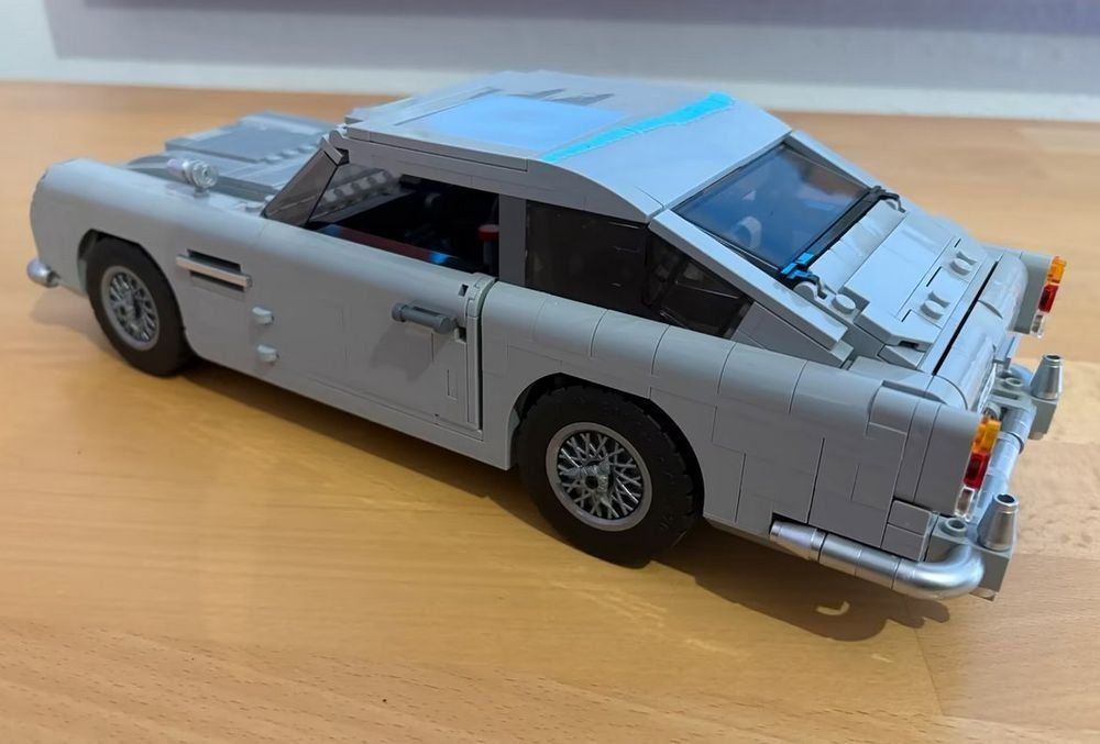 Lego Kit di costruzioni: Lego 10262 James Bond Aston Martin – Usato da  venduto da  3