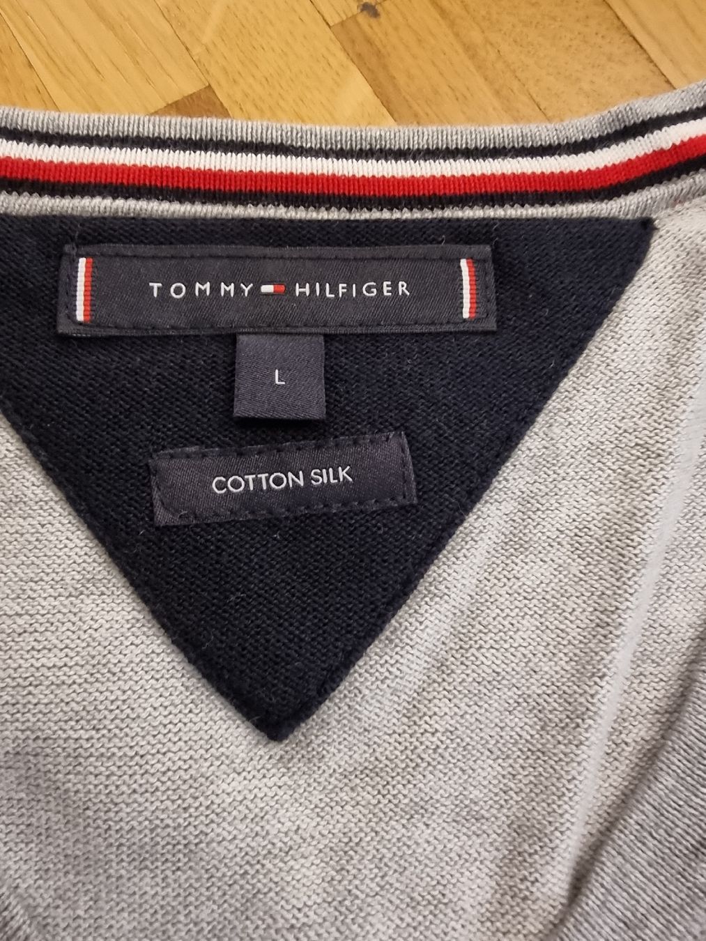 Tommy Hilfiger Maglioni & Felpe: Pull homme gris TOMMY HILFIGER L – Nuovo (secondo la descrizione) da Veyrier venduto da Leilazizou 1