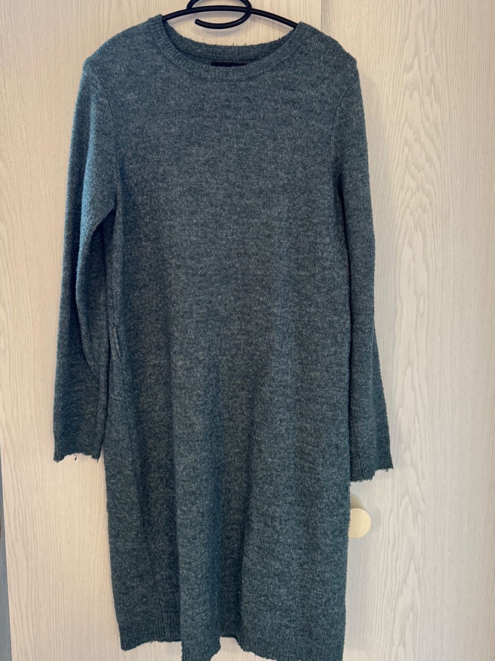 Pieces Vestiti: Strickkleid blau (petrol) – Usato da Dietlikon venduto da martelena