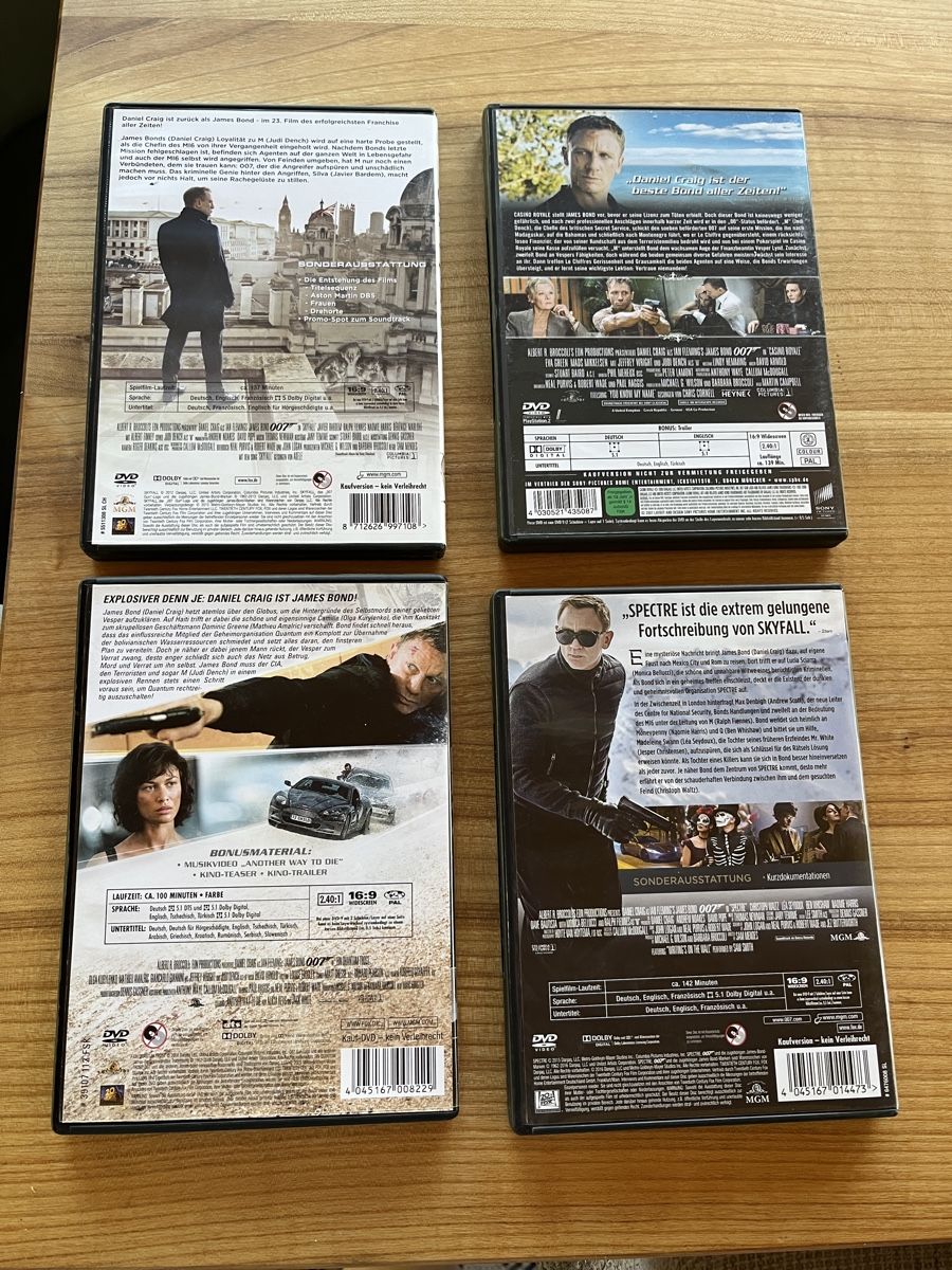 Tutti i DVDs: James Bond DVD 4 Stück  – Usato da Schiers venduto da and_txz8 1