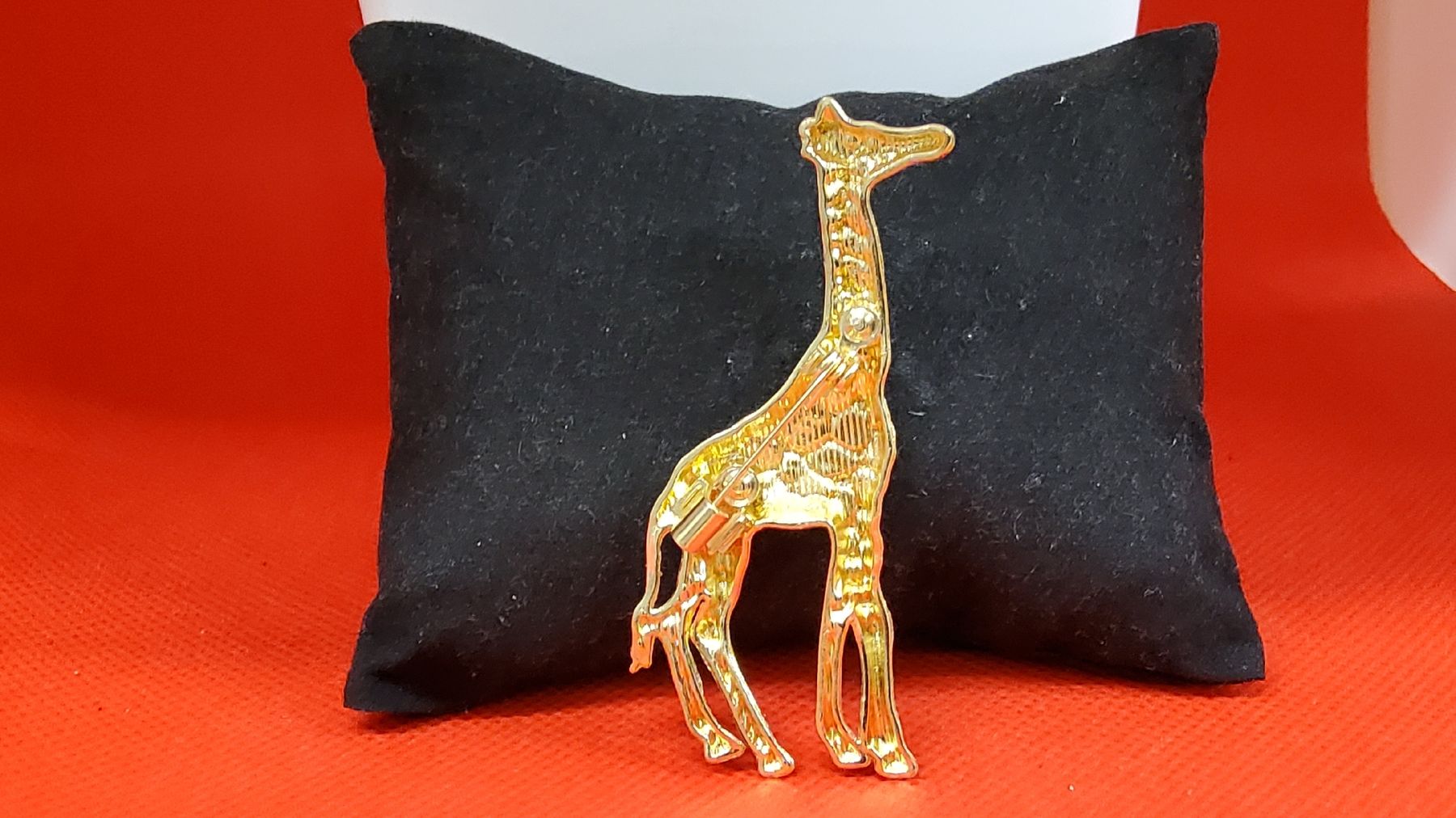 Spille & Fermagli: Goldige Vintage Brosche Giraffe - Ein Hingucker! – Nuovo (secondo la descrizione) da Herisau venduto da Nluanalucas 1