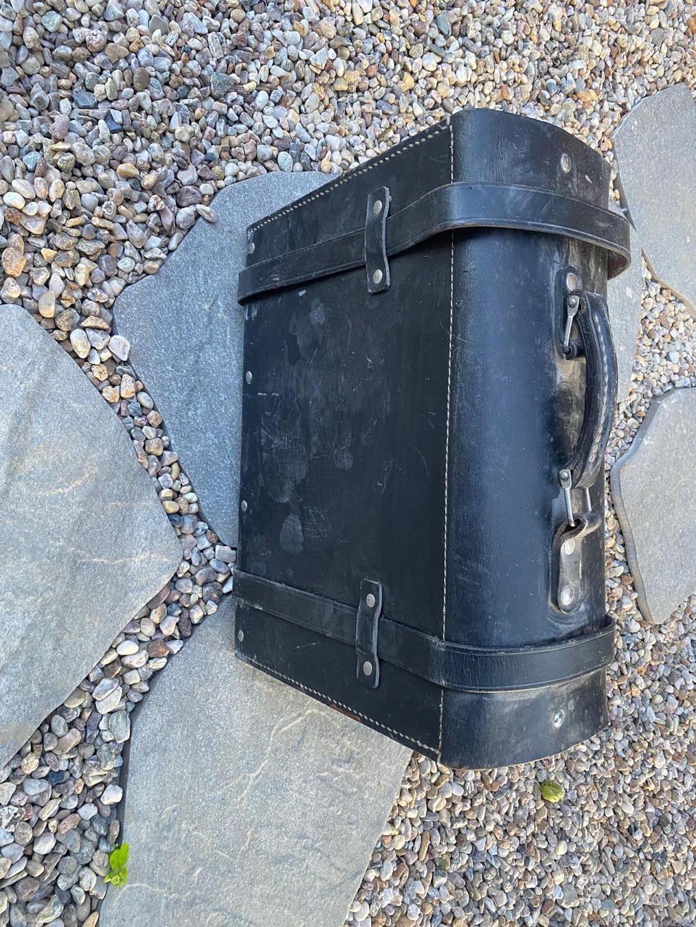 Valigie: Werkzeugkoffer / Ledertasche – Usato da Berikon venduto da Marilyn 2