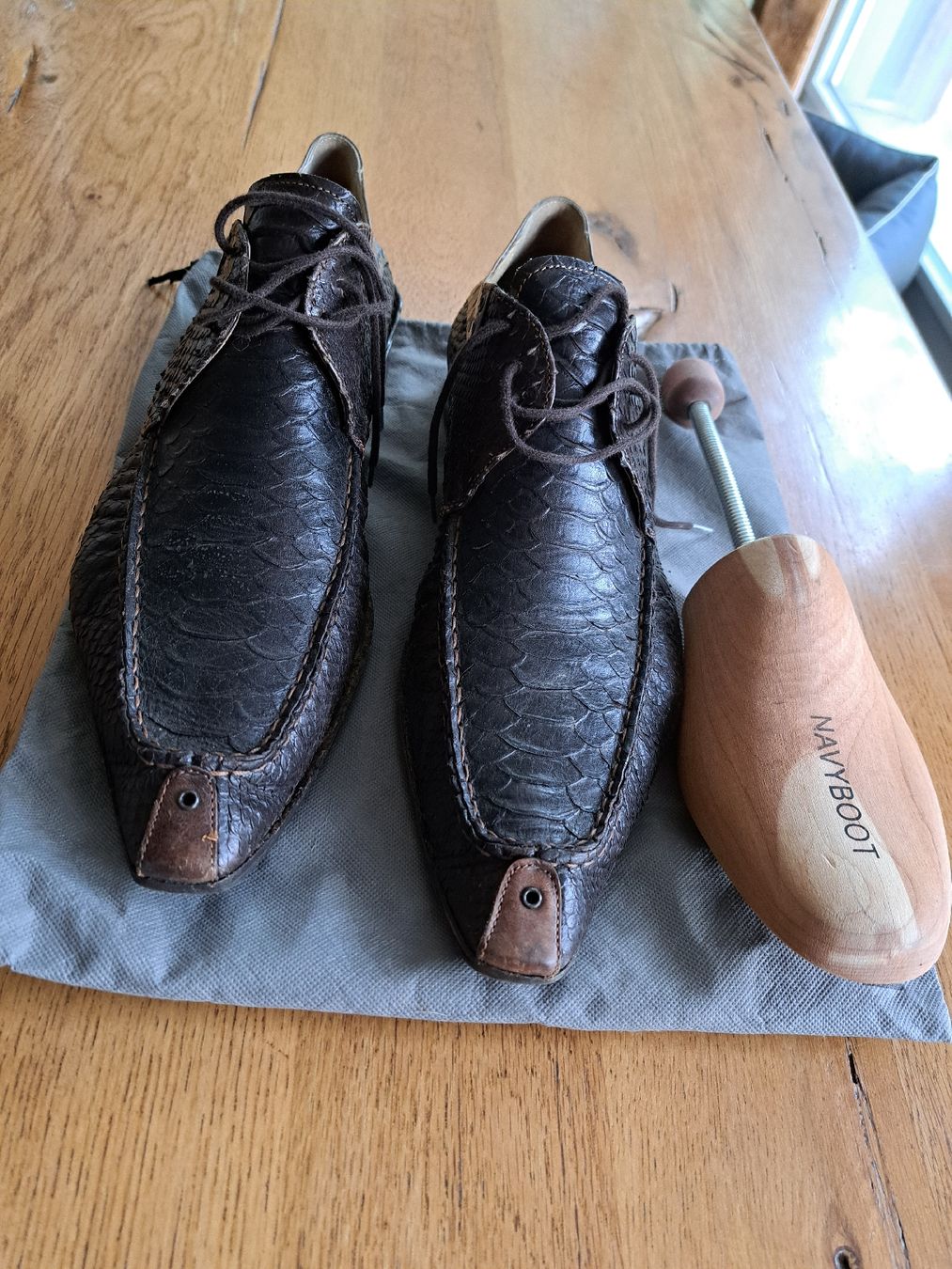 Navyboot Scarpe da uomo: Navyboot Herrenschuh Gr. 43 – Usato da Tscheppach venduto da Snidix