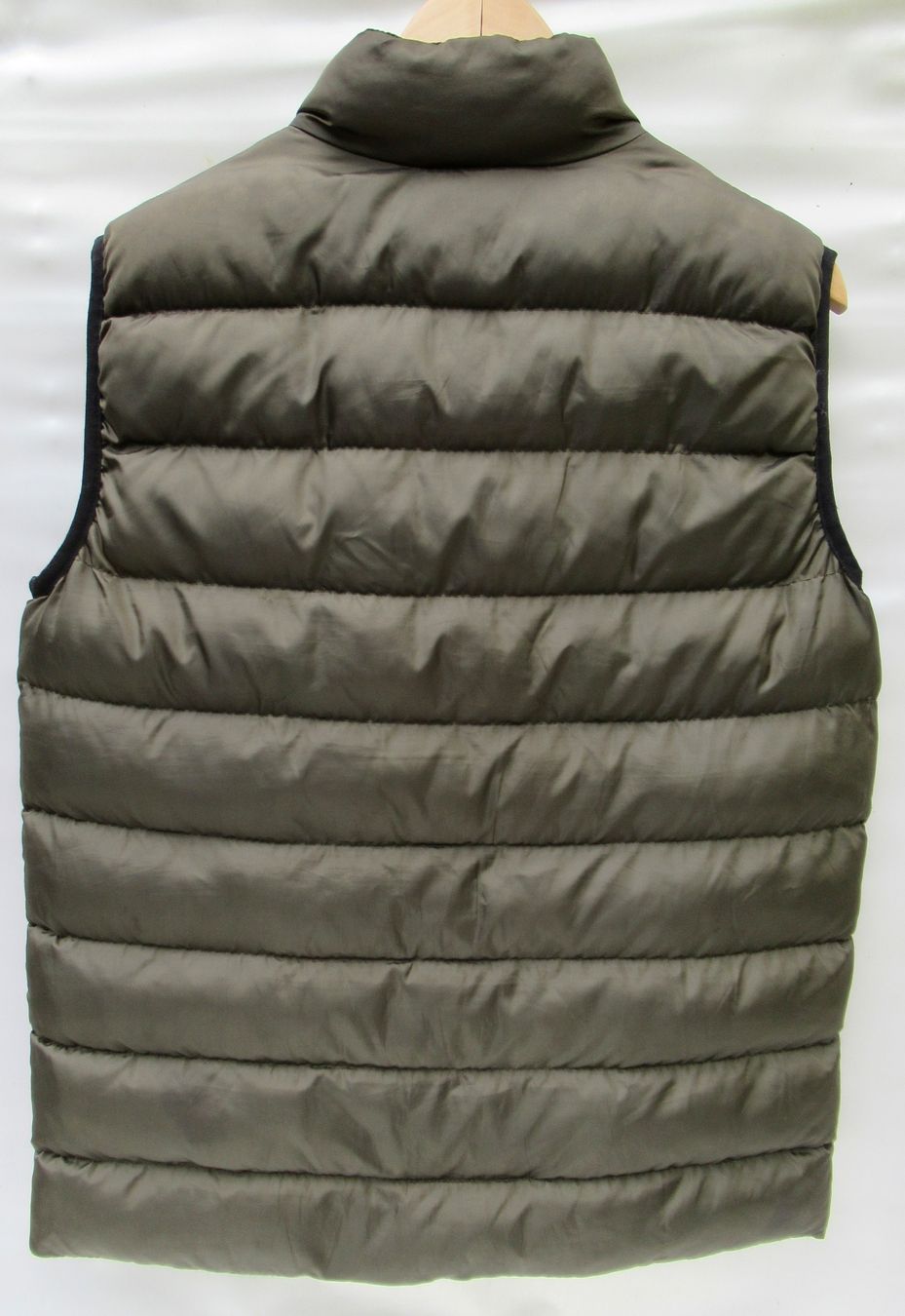 Moncler Gilets & Westen: Moncler Gilet Jacke – Gebraucht aus Bern von Colligentes 1