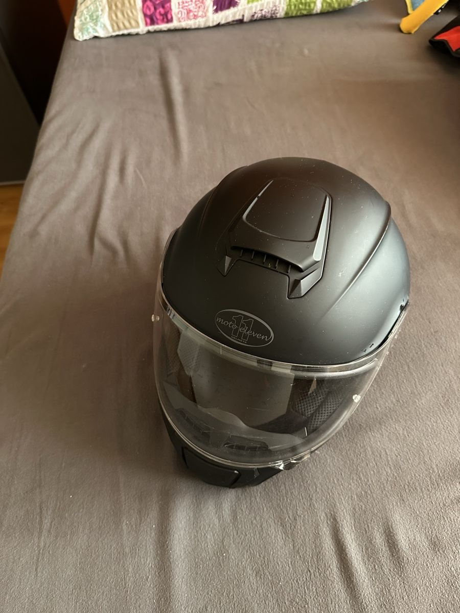 Caschi & visiere: Motorrad Helm Schwarz – Usato da Seuzach venduto da Simonclair